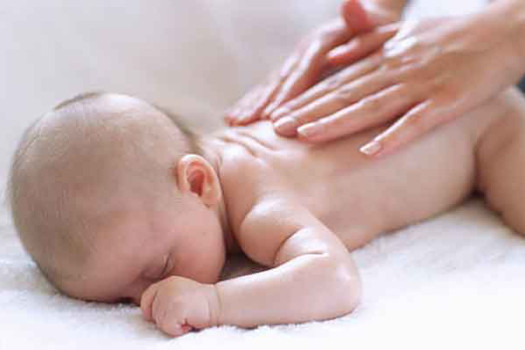 Atelier de massage pour bébés